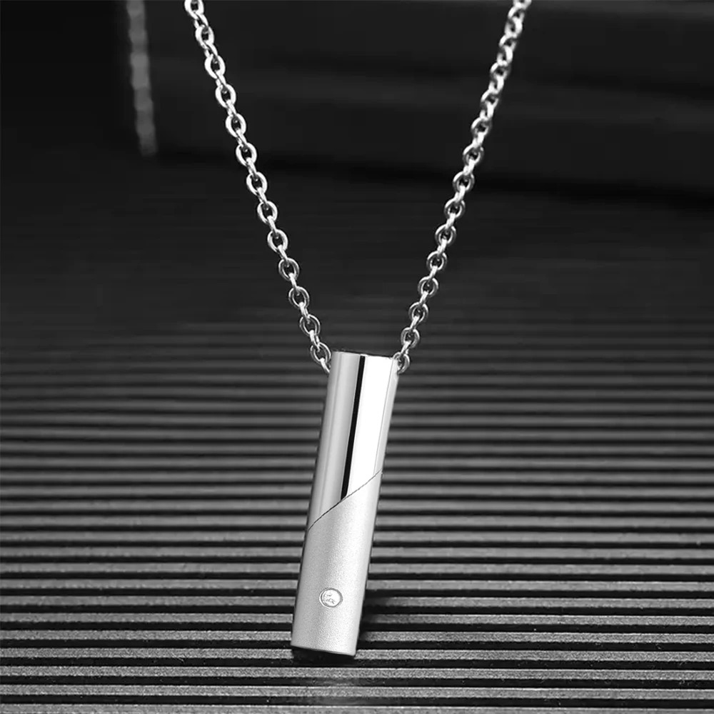 Collar de urna cilíndrica de barra para cenizas para mujeres y hombres. Color plata y negro. - Imagen 4